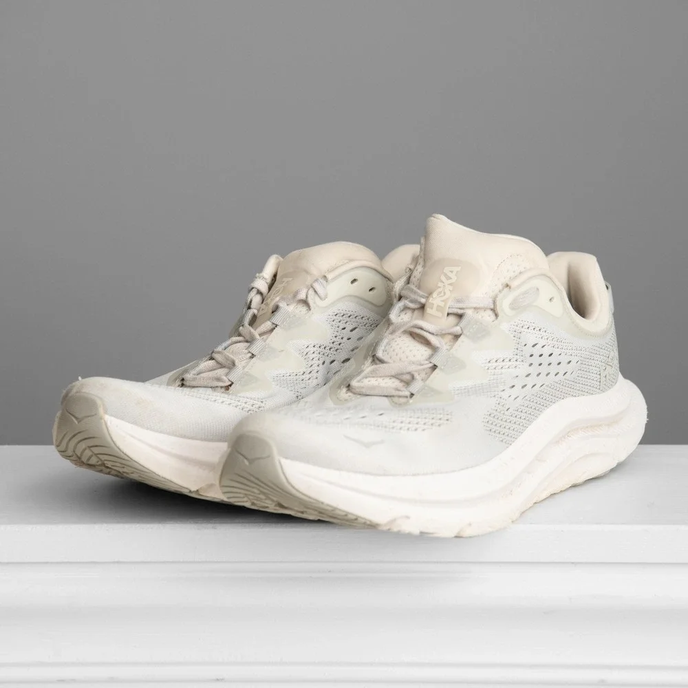 Hoka Kawana 2 Womens 10.5 Running Shoes Minimalist Athleisure Chunky Sole Sporty